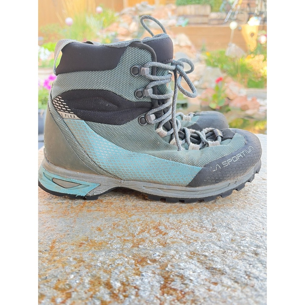 La Sportiva Trango TRK GTX Hiking Boots Blue Grey Womens 7.5 EUR 38.5 2102-C